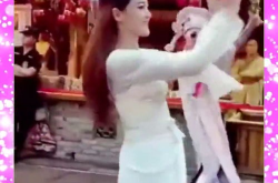 胖胖汉服小姐姐跳舞动图,汉服小姐姐演绎古典韵味
